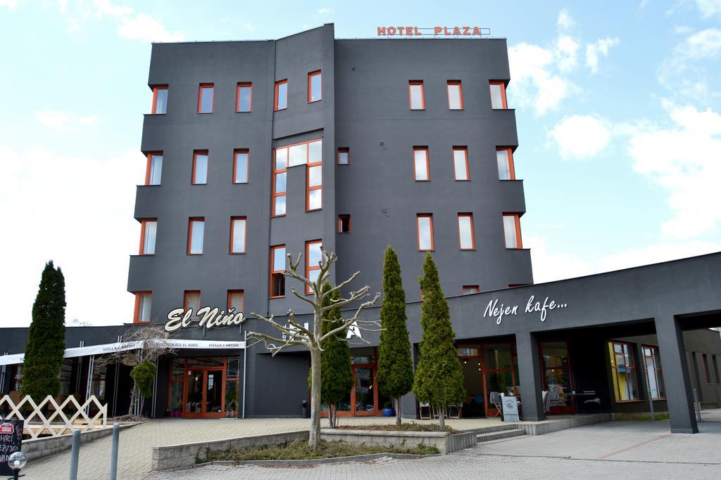 Hotel Plaza Mladá Boleslav Exterior foto